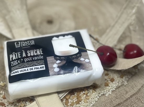 Pâte à sucre blanche